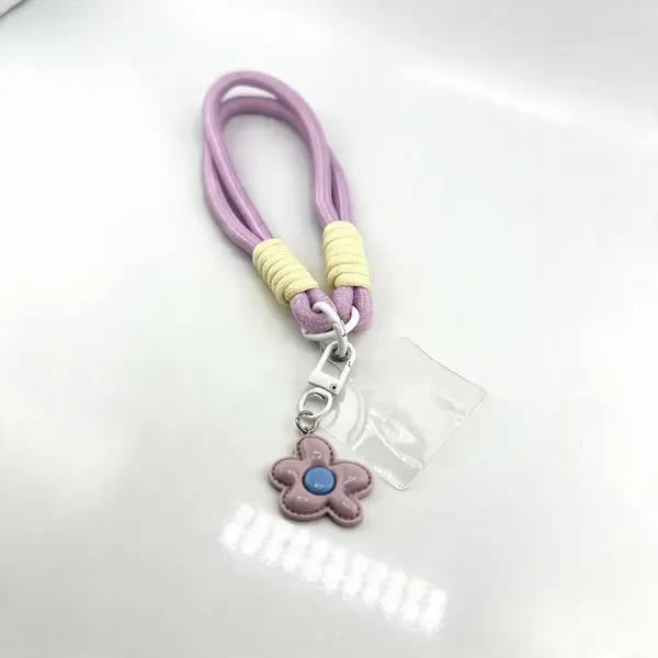 Charm Cuerda con Flor Morado